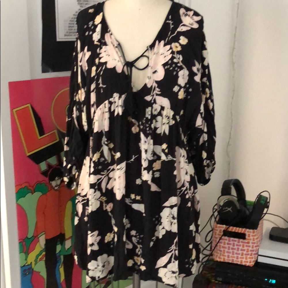 Billabong floral dress